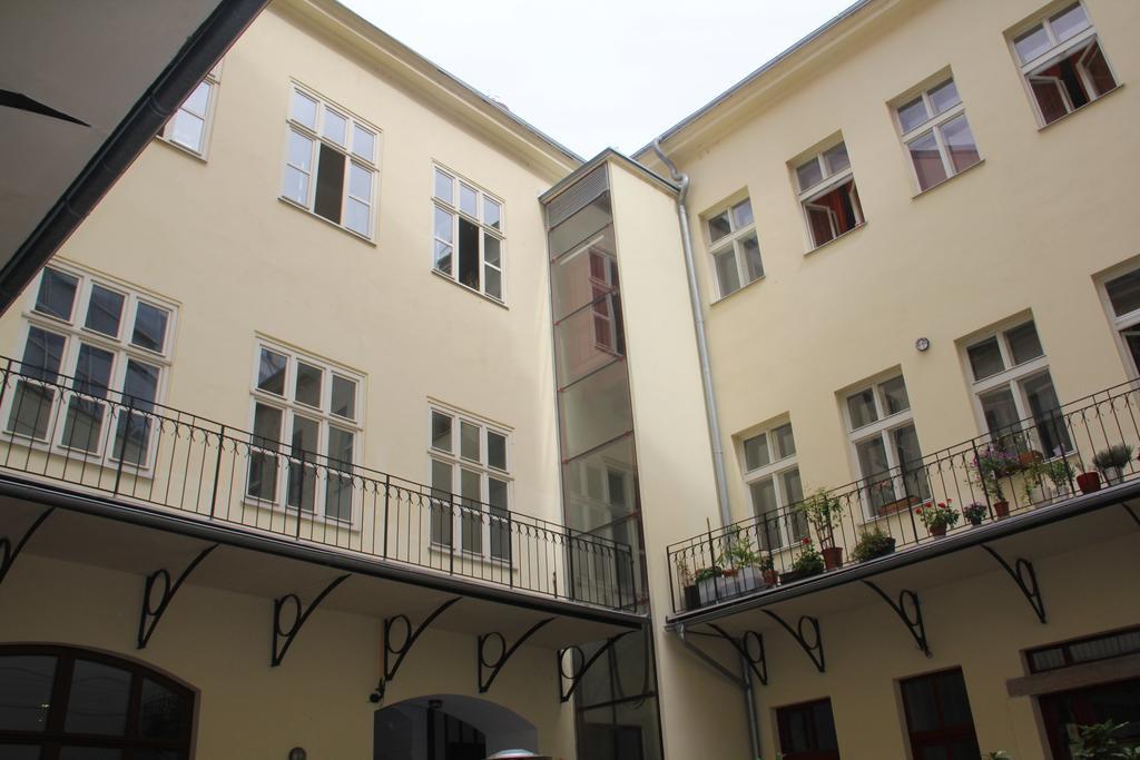 Mighty Prague Apartments Truhlarska Værelse billede